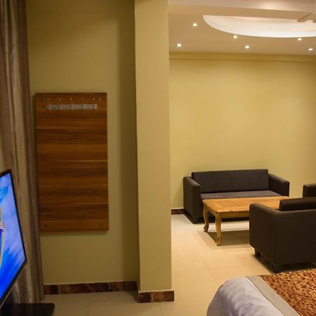 Hong Kong Hotel Dar-es-Salaam Eksteriør bilde
